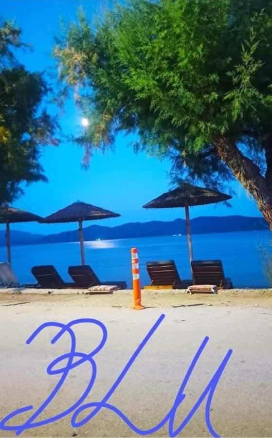 Blu Apartment Glifa  Luaran gambar