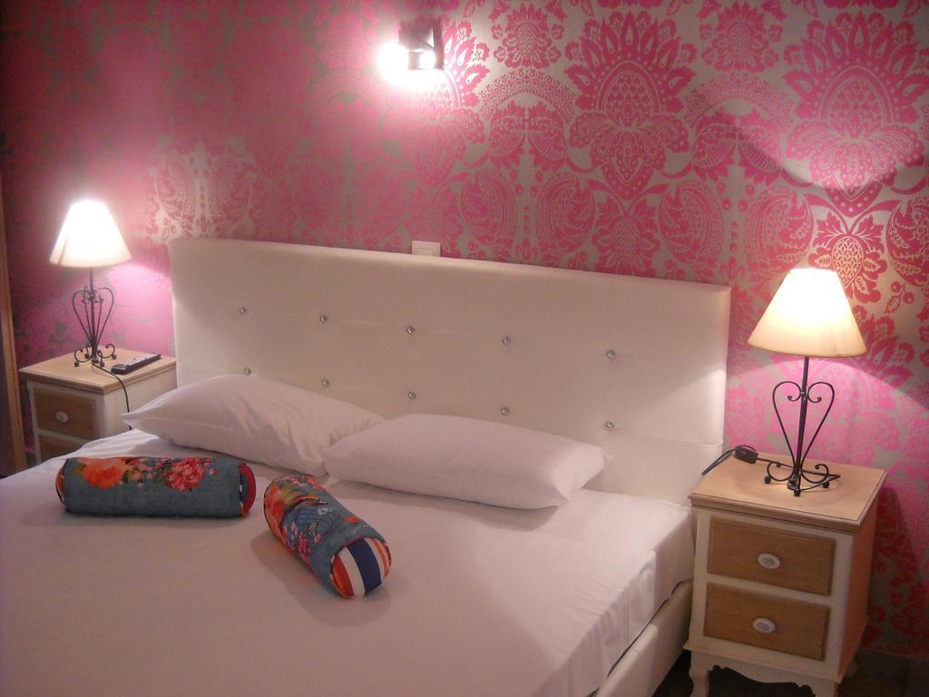Blu Apartment Glifa  Luaran gambar