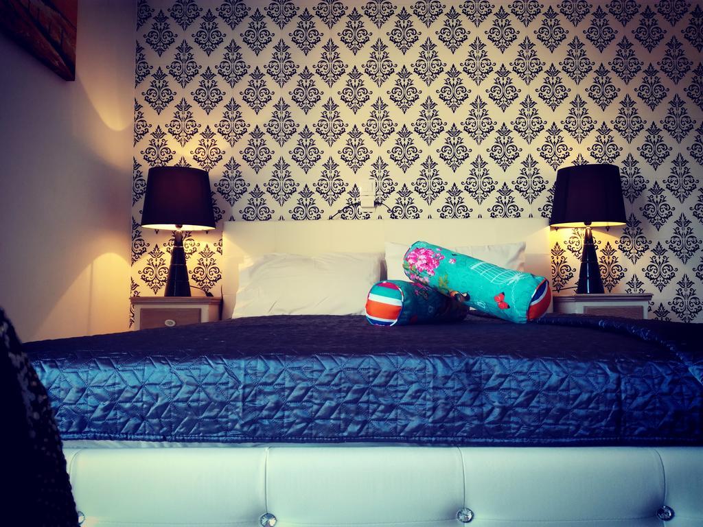 Blu Apartment Glifa  Luaran gambar