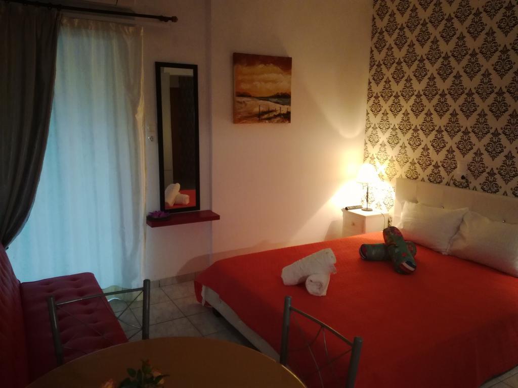Blu Apartment Glifa  Luaran gambar